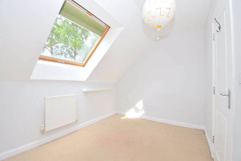 Bedroom- click for photo gallery